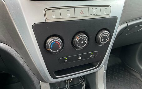 Geely Emgrand X7 I, 2015 год, 549 000 рублей, 10 фотография