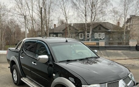 Mitsubishi L200 IV рестайлинг, 2011 год, 1 500 000 рублей, 2 фотография
