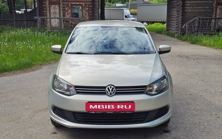 Volkswagen Polo VI (EU Market), 2012 год, 700 000 рублей, 8 фотография