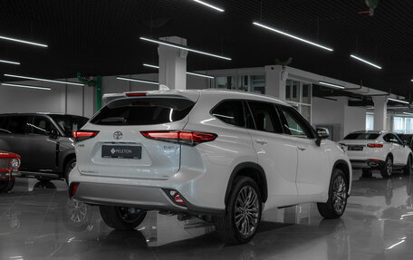 Toyota Highlander, 2026 год, 5 100 000 рублей, 26 фотография