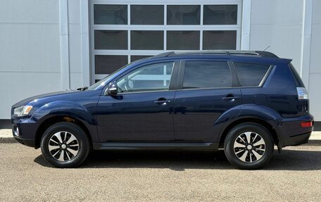 Mitsubishi Outlander III рестайлинг 3, 2012 год, 1 035 000 рублей, 2 фотография