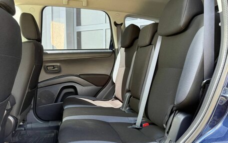 Mitsubishi Outlander III рестайлинг 3, 2012 год, 1 035 000 рублей, 10 фотография