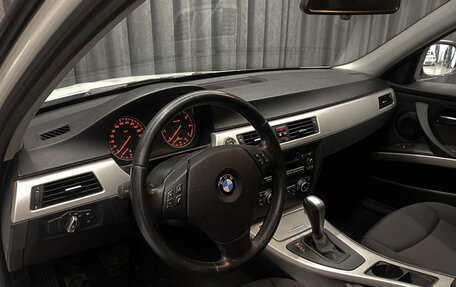 BMW 3 серия, 2011 год, 970 000 рублей, 7 фотография