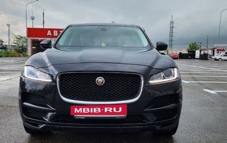 Jaguar F-Pace, 2018 год, 2 550 000 рублей, 14 фотография