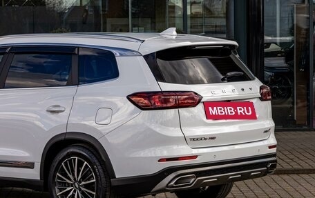 Chery Tiggo 8 Pro, 2022 год, 1 815 000 рублей, 10 фотография
