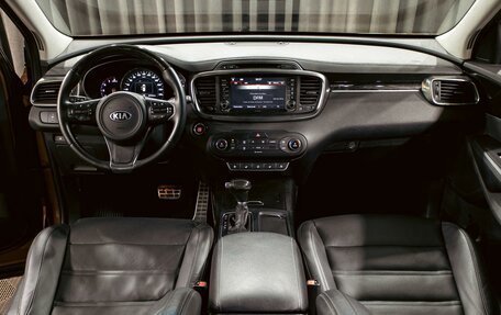 KIA Sorento III Prime рестайлинг, 2017 год, 2 175 000 рублей, 16 фотография