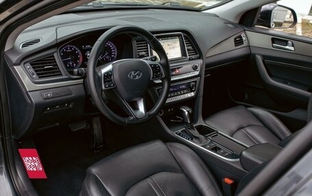 Hyundai Sonata VII, 2019 год, 1 675 000 рублей, 13 фотография