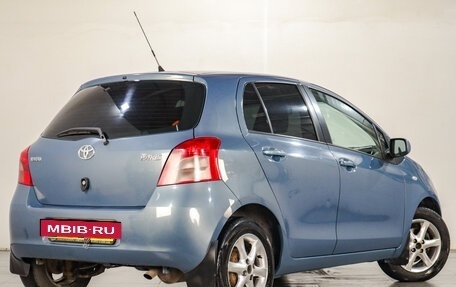 Toyota Yaris III рестайлинг, 2007 год, 639 000 рублей, 7 фотография