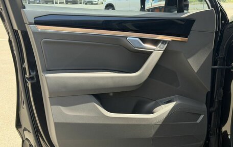 Volkswagen Touareg III, 2018 год, 4 950 000 рублей, 8 фотография