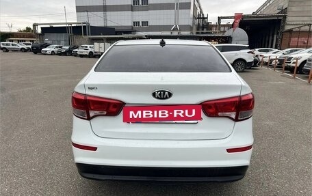 KIA Rio III рестайлинг, 2017 год, 899 000 рублей, 4 фотография