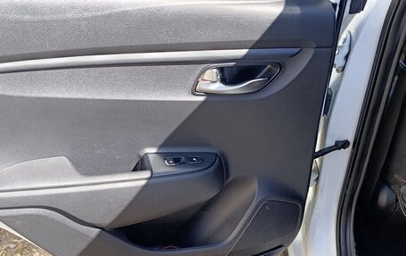KIA Rio IV, 2019 год, 1 450 000 рублей, 13 фотография