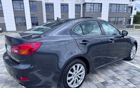 Lexus IS II рестайлинг 2, 2007 год, 1 800 000 рублей, 9 фотография