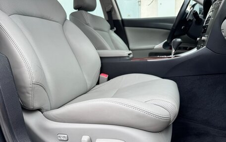 Lexus IS II рестайлинг 2, 2007 год, 1 800 000 рублей, 28 фотография