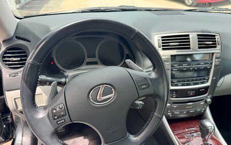Lexus IS II рестайлинг 2, 2007 год, 1 800 000 рублей, 21 фотография