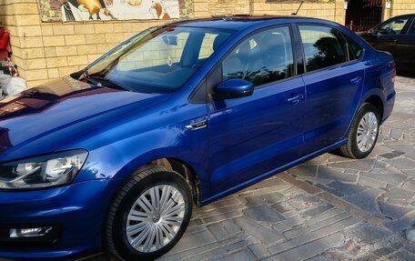 Volkswagen Polo VI (EU Market), 2018 год, 1 250 000 рублей, 2 фотография