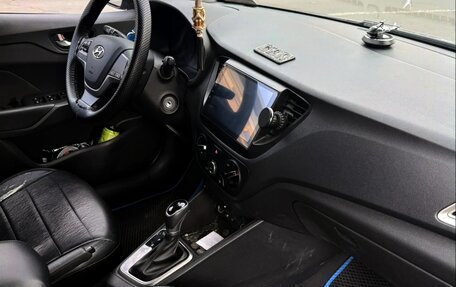 Hyundai Solaris II рестайлинг, 2019 год, 1 500 000 рублей, 4 фотография