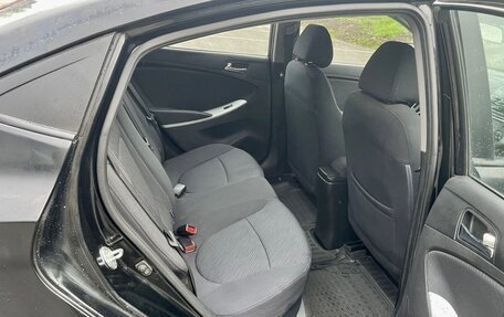 Hyundai Solaris II рестайлинг, 2011 год, 633 000 рублей, 10 фотография