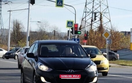 Hyundai Solaris II рестайлинг, 2011 год, 633 000 рублей, 9 фотография