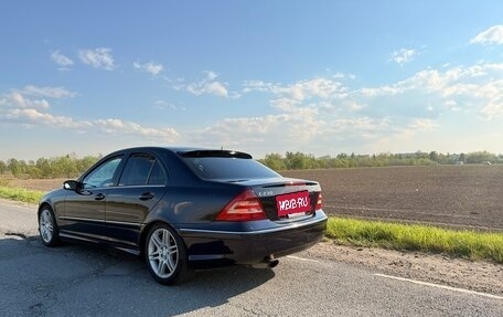 Mercedes-Benz C-Класс, 2004 год, 700 000 рублей, 2 фотография