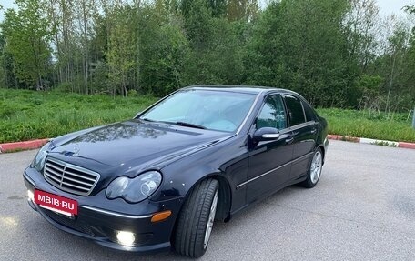 Mercedes-Benz C-Класс, 2004 год, 700 000 рублей, 13 фотография