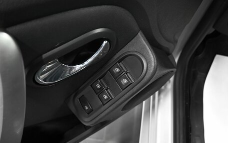Nissan Terrano III, 2019 год, 1 695 000 рублей, 23 фотография