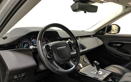 Land Rover Range Rover Evoque II, 2019 год, 3 800 000 рублей, 15 фотография