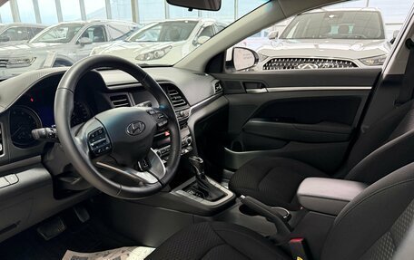 Hyundai Elantra VI рестайлинг, 2019 год, 1 800 000 рублей, 26 фотография