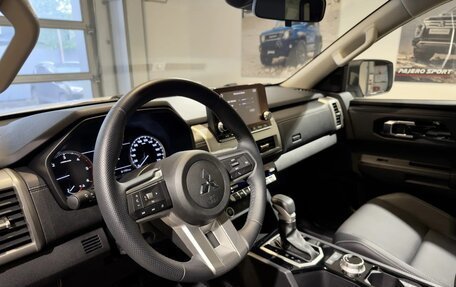 Mitsubishi L200, 2024 год, 5 299 000 рублей, 12 фотография