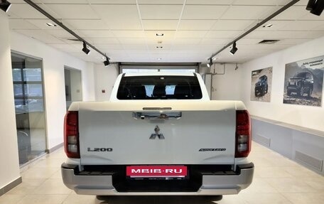 Mitsubishi L200, 2024 год, 5 299 000 рублей, 7 фотография