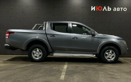 Mitsubishi L200 IV рестайлинг, 2017 год, 2 165 000 рублей, 4 фотография