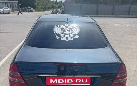 Mercedes-Benz E-Класс, 2002 год, 1 000 000 рублей, 5 фотография