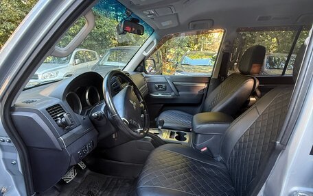 Mitsubishi Pajero IV, 2011 год, 1 600 000 рублей, 9 фотография