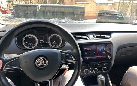 Skoda Octavia, 2018 год, 1 850 000 рублей, 6 фотография