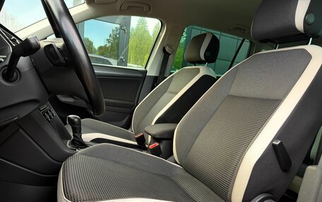 Volkswagen Tiguan II, 2019 год, 2 679 000 рублей, 17 фотография