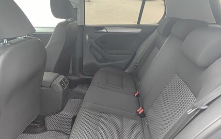 Volkswagen Golf VI, 2009 год, 549 800 рублей, 15 фотография