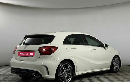 Mercedes-Benz A-Класс, 2016 год, 1 799 000 рублей, 28 фотография