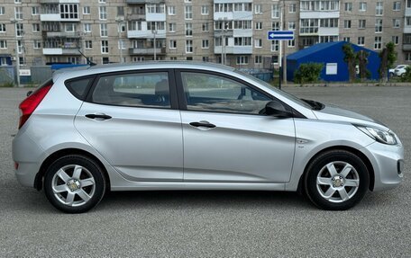 Hyundai Solaris II рестайлинг, 2012 год, 739 000 рублей, 4 фотография