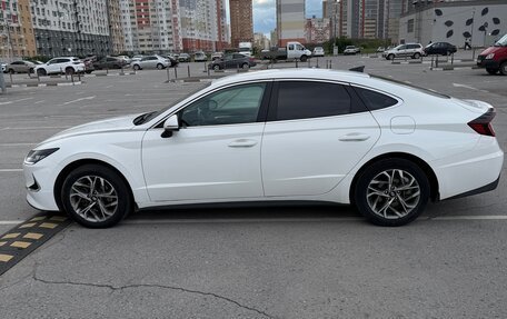 Hyundai Sonata VIII, 2021 год, 2 170 000 рублей, 4 фотография