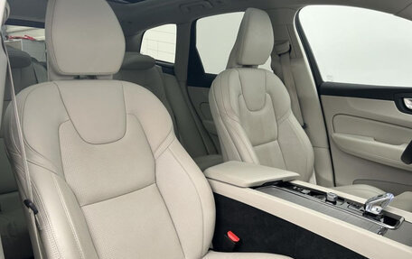 Volvo XC60 II, 2024 год, 5 381 637 рублей, 25 фотография
