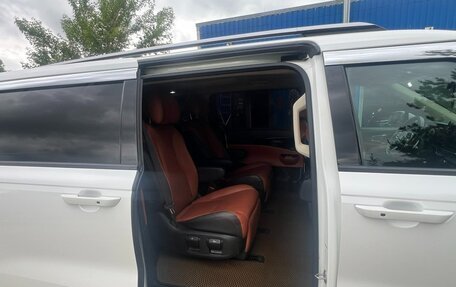 KIA Carnival, 2021 год, 3 750 000 рублей, 8 фотография