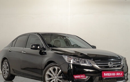 Honda Accord IX рестайлинг, 2013 год, 1 599 000 рублей, 2 фотография