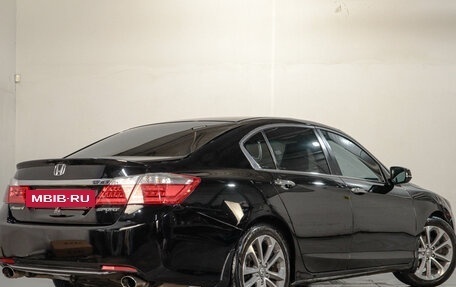 Honda Accord IX рестайлинг, 2013 год, 1 599 000 рублей, 7 фотография