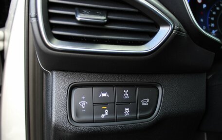 Hyundai Santa Fe IV, 2019 год, 2 570 000 рублей, 14 фотография