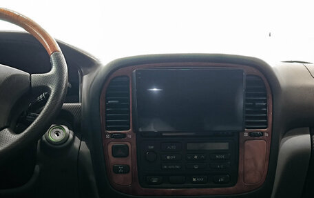 Lexus LX II, 2000 год, 1 785 000 рублей, 19 фотография