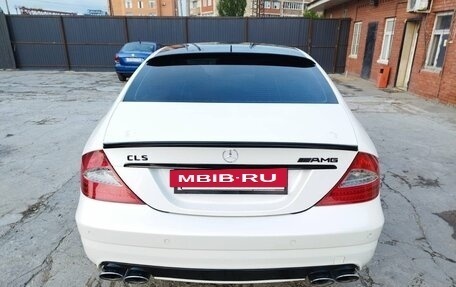Mercedes-Benz CLS, 2005 год, 1 799 000 рублей, 4 фотография