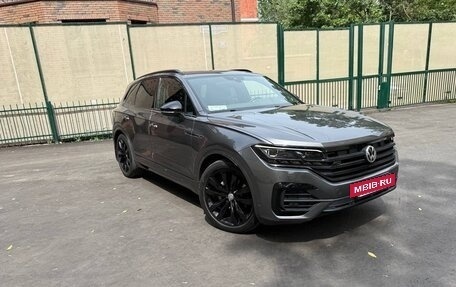 Volkswagen Touareg III, 2020 год, 6 750 000 рублей, 3 фотография