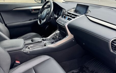 Lexus NX I, 2016 год, 2 730 000 рублей, 12 фотография