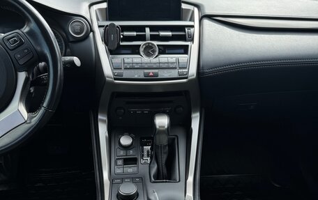 Lexus NX I, 2016 год, 2 730 000 рублей, 16 фотография
