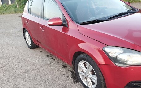 KIA cee'd I рестайлинг, 2010 год, 650 000 рублей, 3 фотография