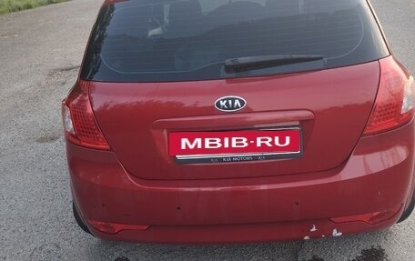 KIA cee'd I рестайлинг, 2010 год, 650 000 рублей, 2 фотография
